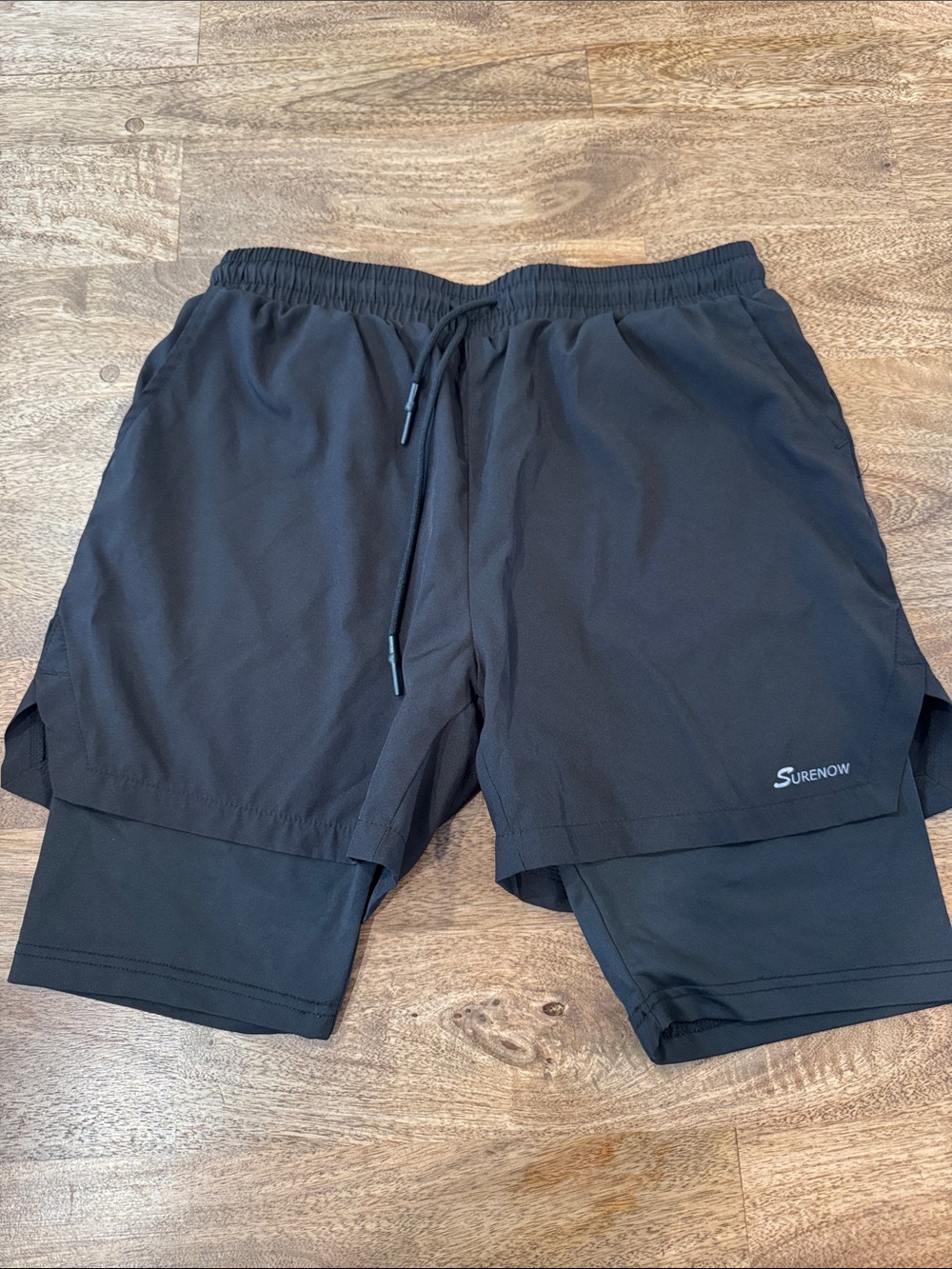 Men’s athletic shirts. Size S
